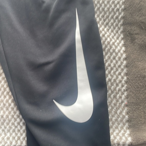 Nike dri fit jogger med - Picture 2 of 6